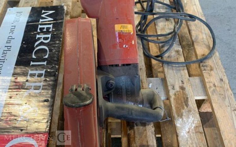 HILTI DCH300  TRO010629