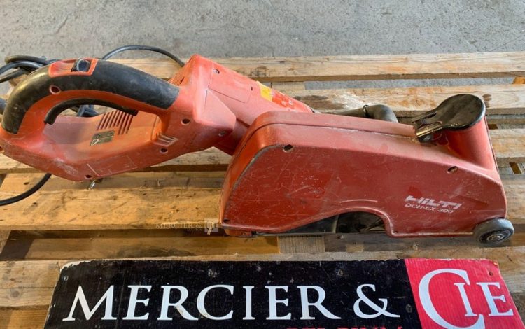 HILTI DCH300  TRO010629