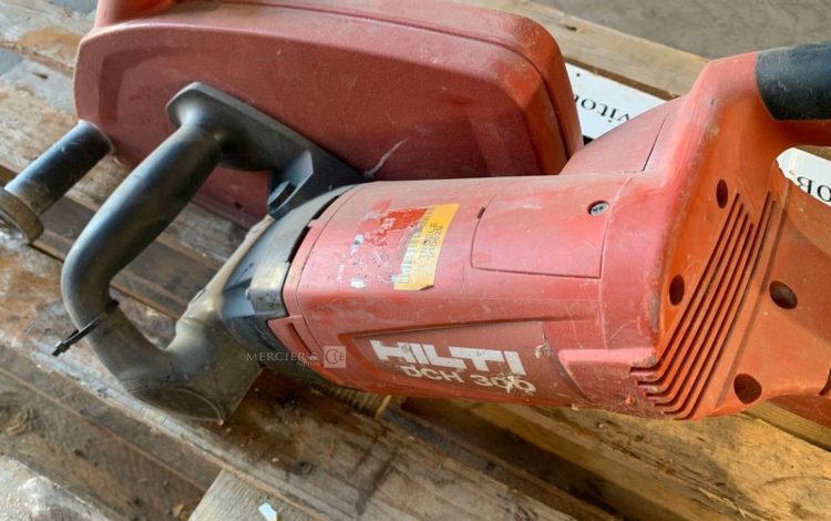 HILTI DCH300  TRO010629