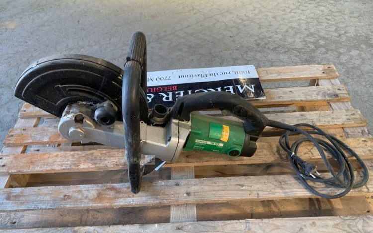 HITACHI CM12Y  TRO010645