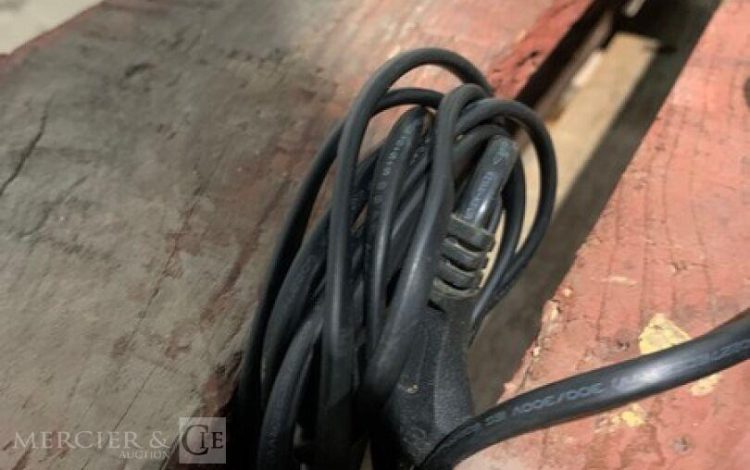 MAKITA DTW450  BOU010012