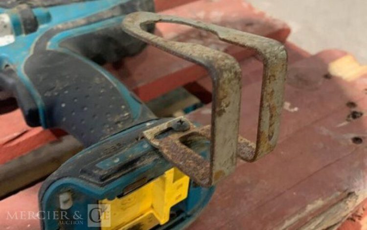 MAKITA DTW450  BOU010012