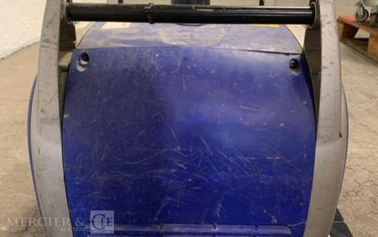 YAMAHA EF2400IS INVERTER  GRO010722