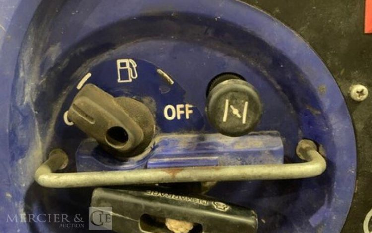 YAMAHA EF2400IS INVERTER  GRO010722