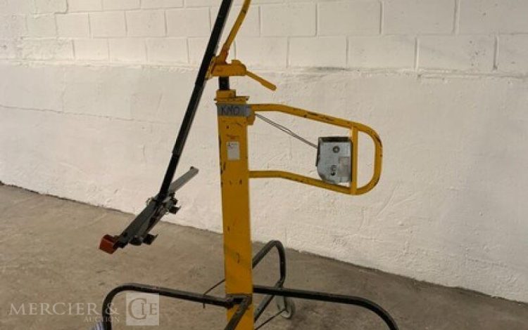 MONDELIN 513000  LEV010665