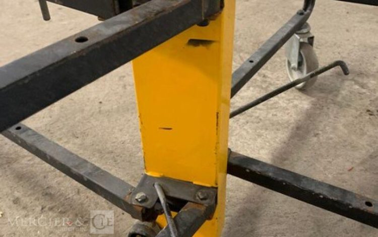 MONDELIN 513000  LEV010665