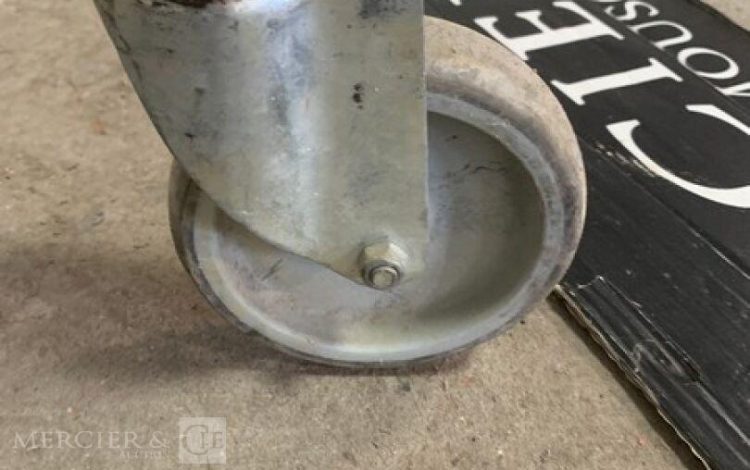 MONDELIN 513000  LEV010665