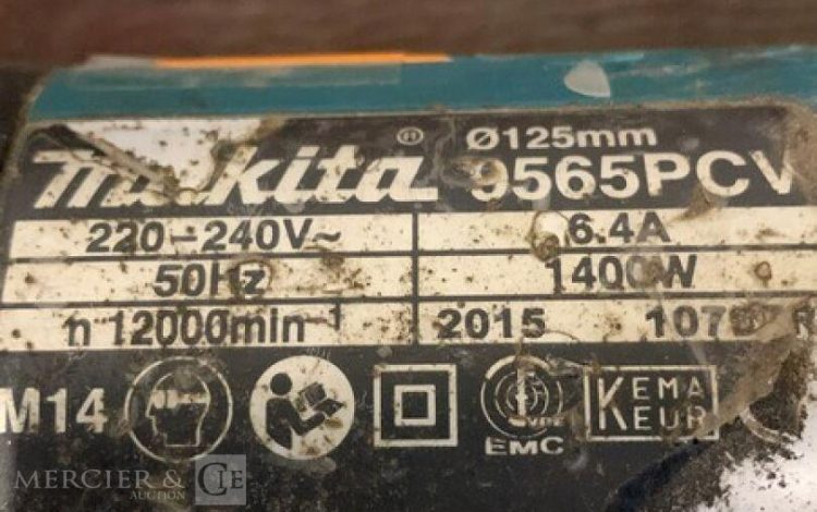 MAKITA 9565PCV  MEU010690