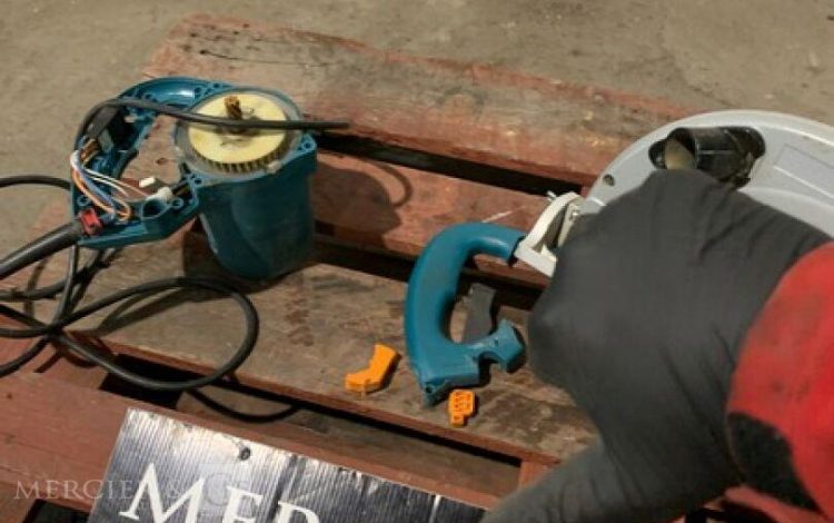 MAKITA 5903R  SCI010074