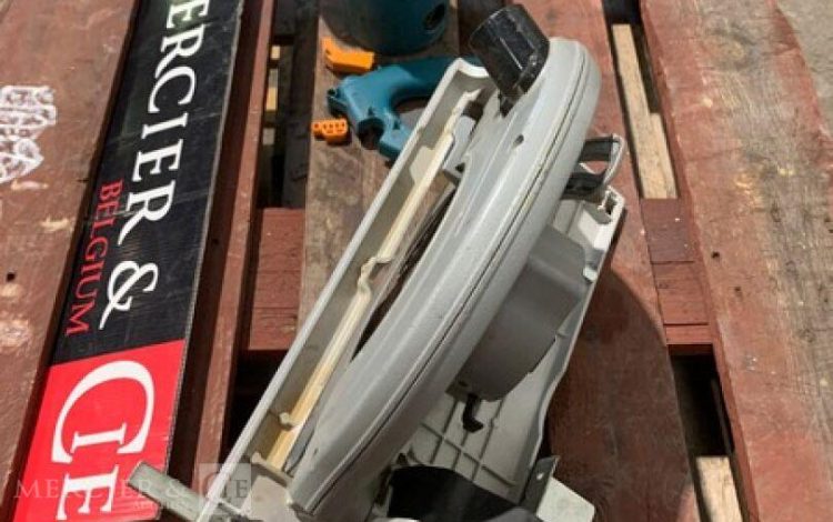 MAKITA 5903R  SCI010074