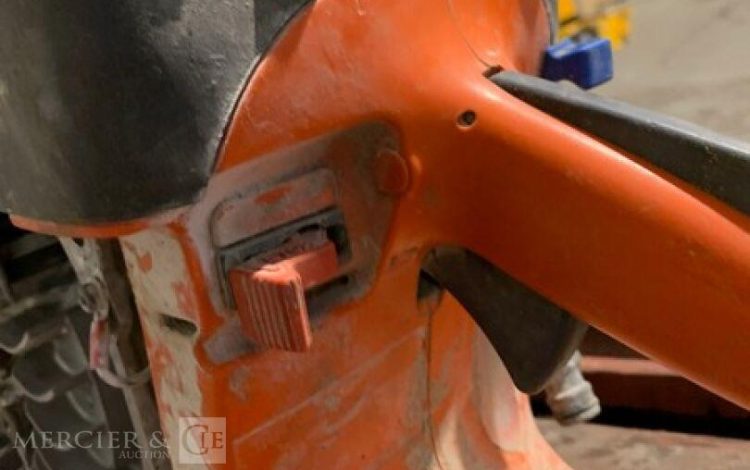 HUSQVARNA K760  TRO013379