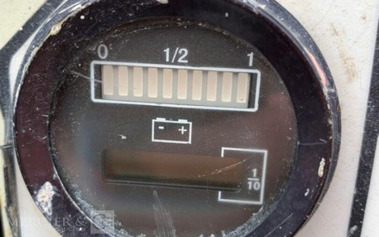 JLG TOUCAN JUNIOR 6B  ELE010206