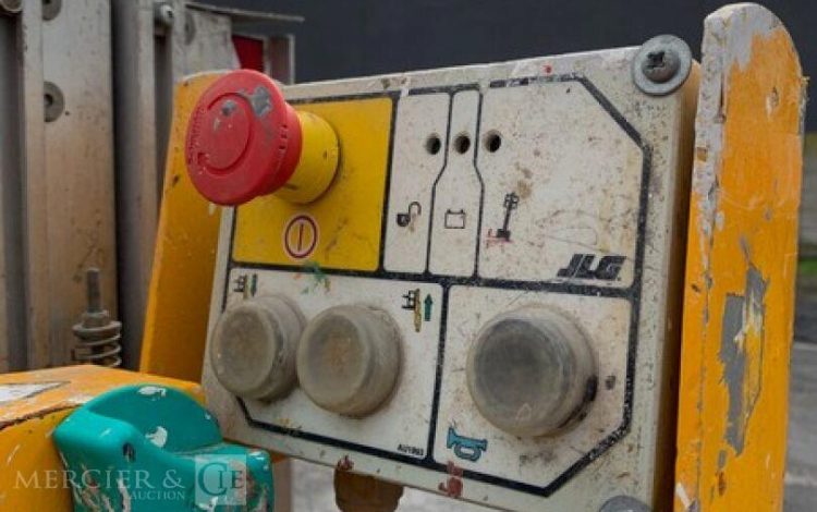 JLG TOUCAN JUNIOR 6B  ELE010206