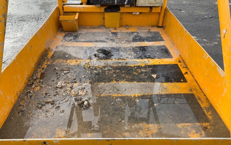 JLG TOUCAN JUNIOR 6B  ELE010206