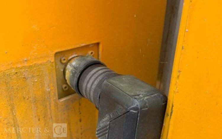 JLG TOUCAN JUNIOR 6B  ELE010206