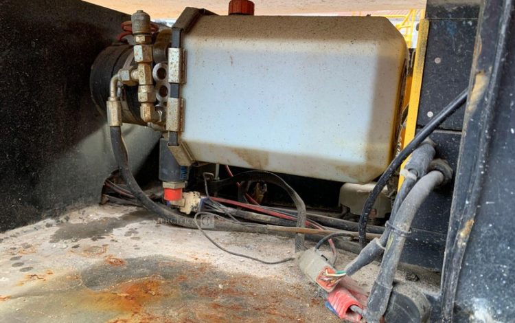 JLG TOUCAN JUNIOR 6B  ELE010206