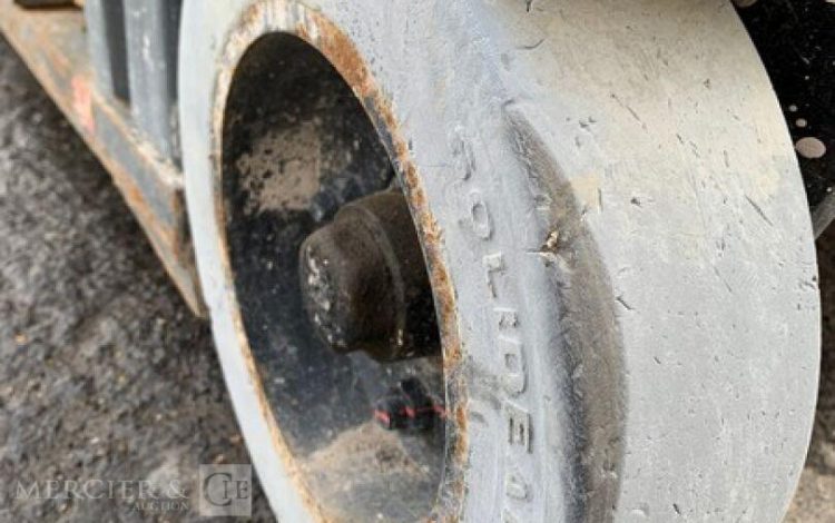 JLG TOUCAN JUNIOR 6B  ELE010206