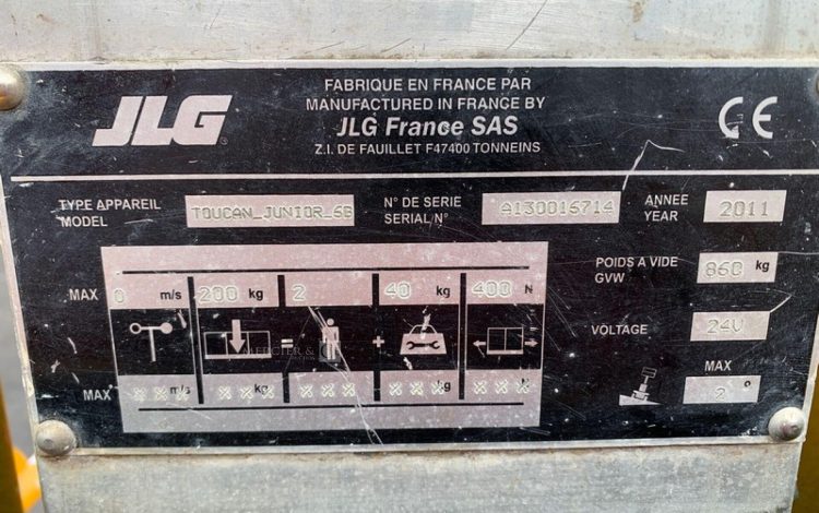 JLG TOUCAN JUNIOR 6B  ELE010206