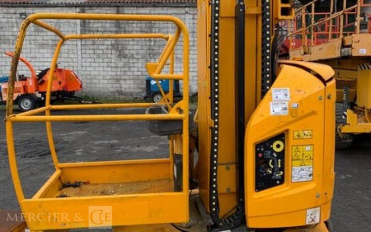 JLG TOUCAN 8E  ELE010275