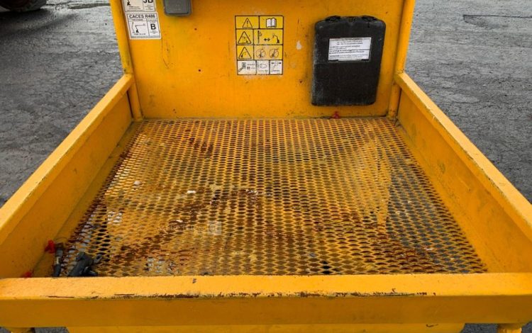 JLG TOUCAN 8E  ELE010275