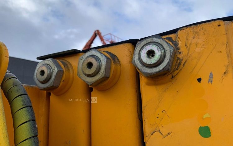 JLG TOUCAN 8E  ELE010275