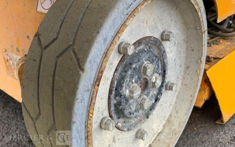 JLG TOUCAN 8E  ELE010275