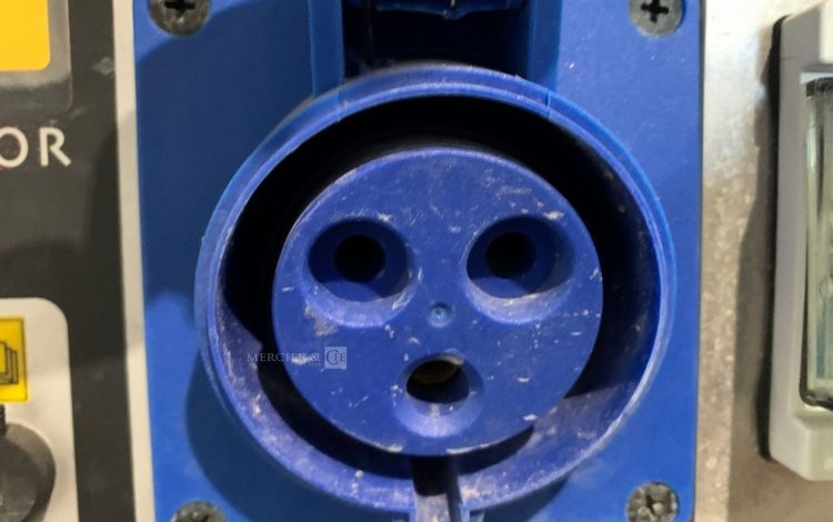 HONDA EU70IS  GRO010754