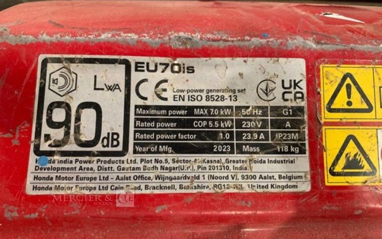 HONDA EU70IS  GRO010754