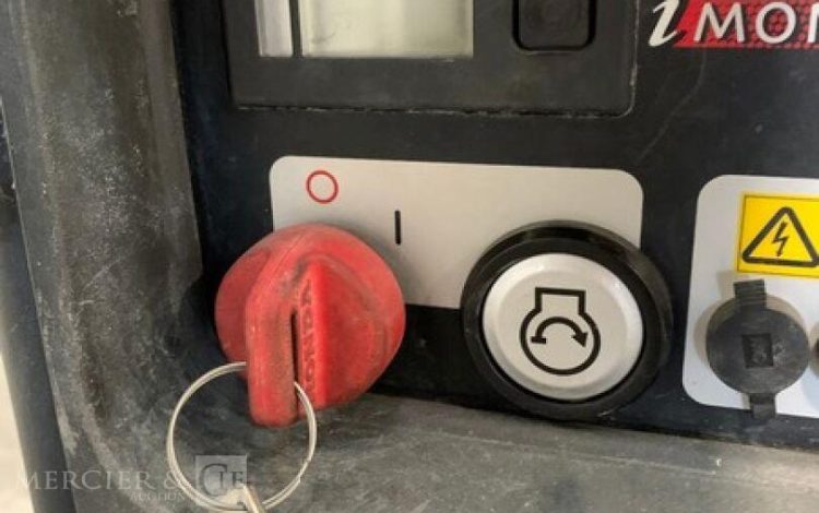 HONDA EU70IS  GRO010754