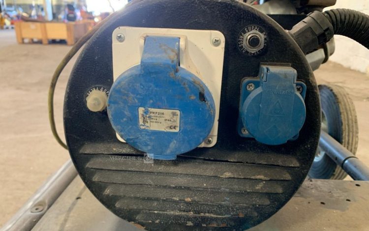 SDMO PERFORM 6500  GRO010926