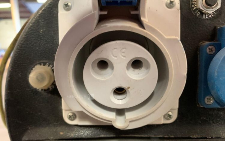 SDMO PERFORM 6500  GRO010926