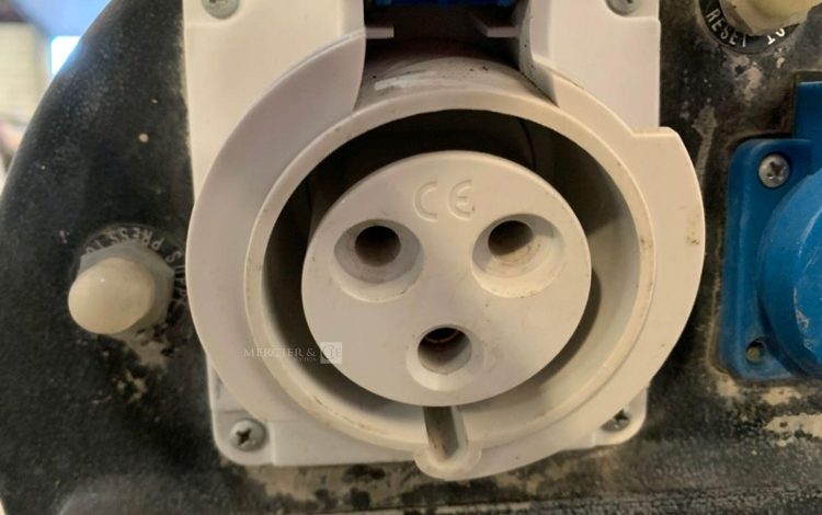 SDMO PERFORM 6500  GRO011050