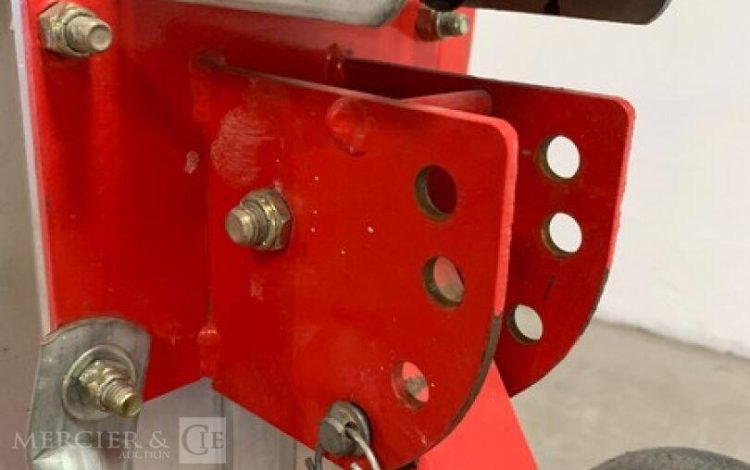 GENIE SLC-24  13MAM92025