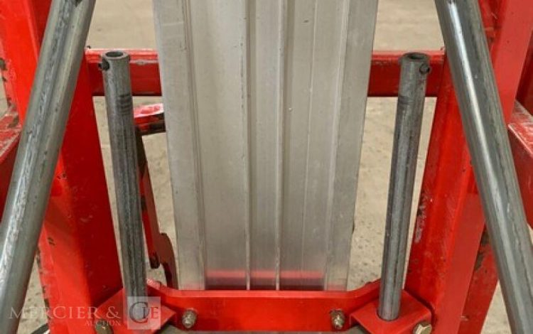 GENIE SLC-24  13MAM92025