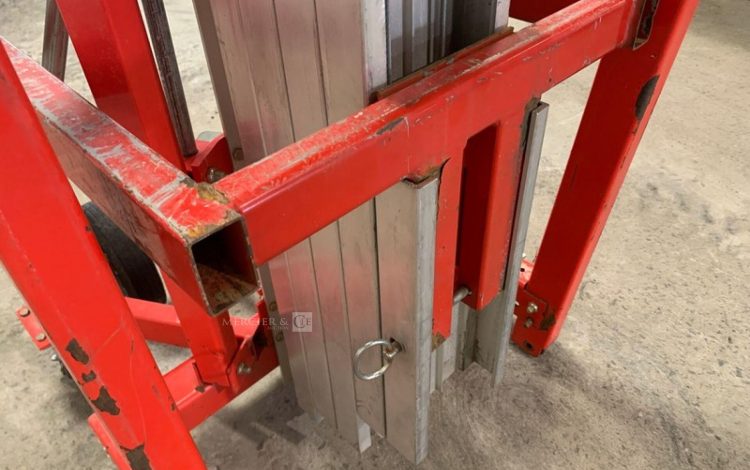 GENIE SLC-24  13MAM92025