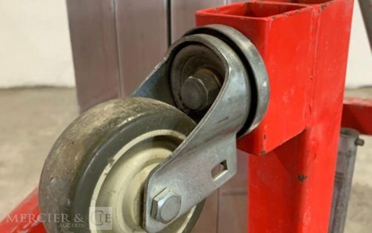 GENIE SLC-24  13MAM92025