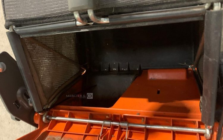 HUSQVARNA LC 551 VBP  106MAM9