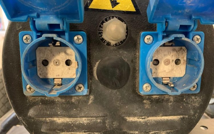 SDMO PERFORM 3000  104MAM9