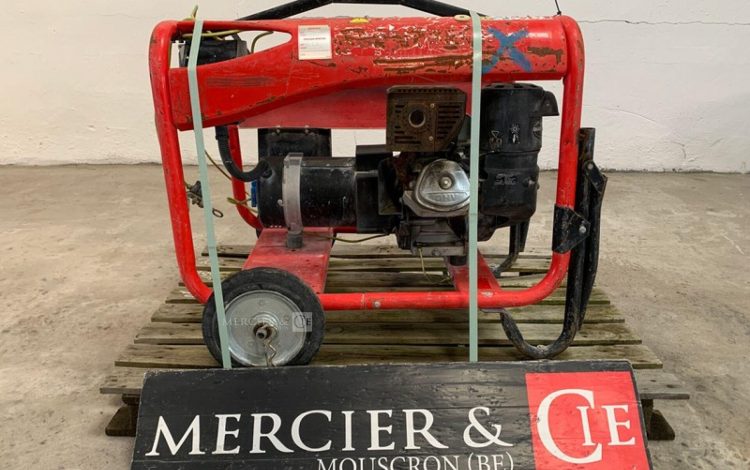 SDMO PERFORM 4500 XL  102MAM9