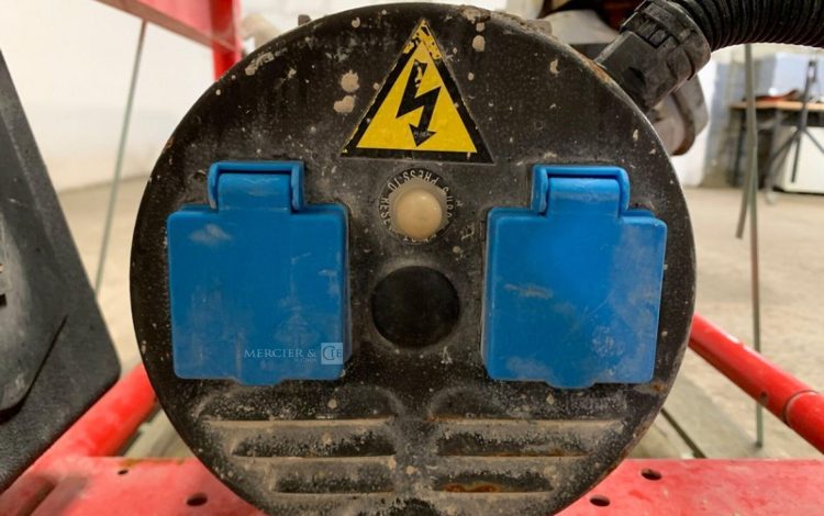 SDMO PERFORM 4500 XL  102MAM9