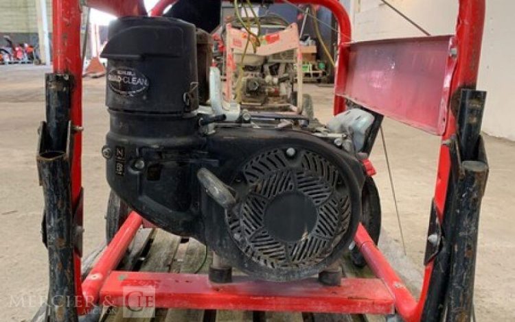 SDMO PERFORM 4500 XL  102MAM9