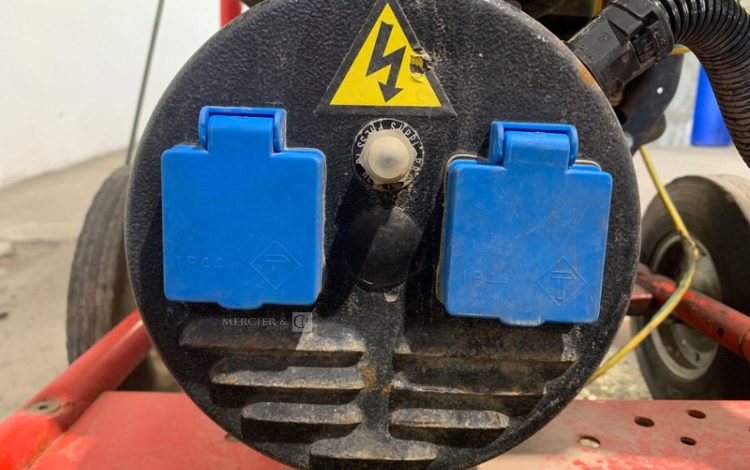 SDMO PERFORM 3000  95MAM92025