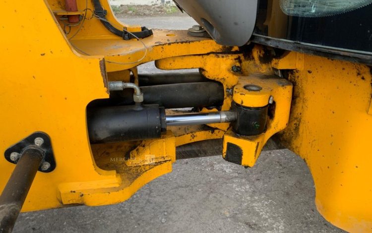 JCB 406T4  H222H010