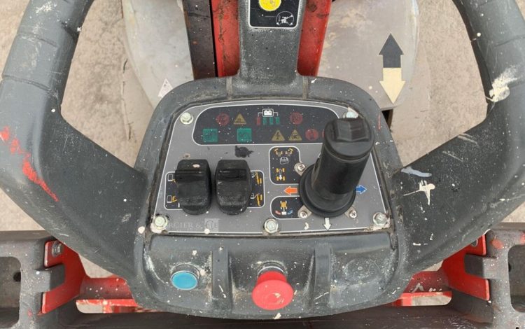 JLG TOUCAN 10E  49070945