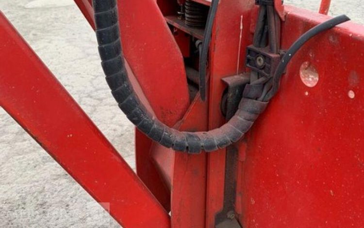 JLG TOUCAN 10E  49070945