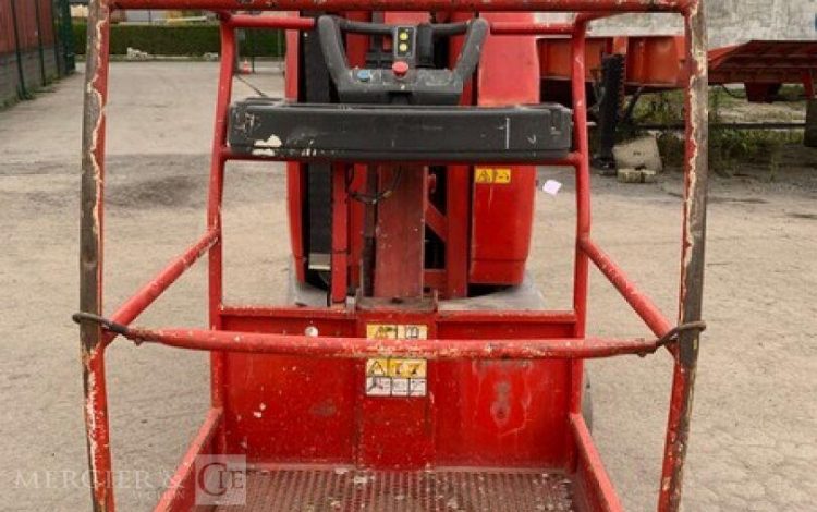 JLG TOUCAN 10E  49070945