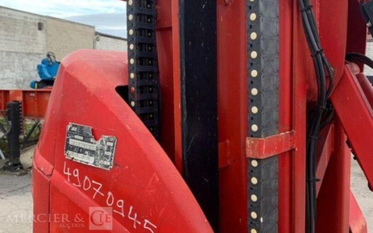 JLG TOUCAN 10E  49070945