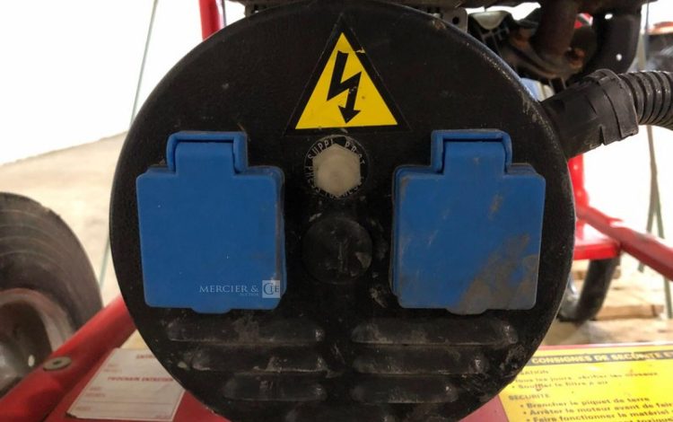 SDMO PERFORM 3000 C5  93MAM92025