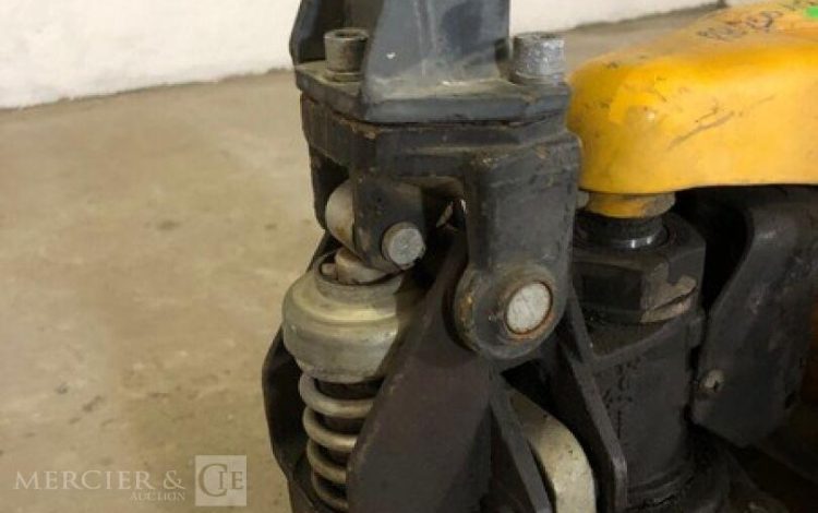 FALCONLIFT   84MAM92025