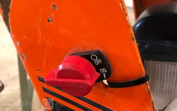 GOLZ FS170  24MAM92025